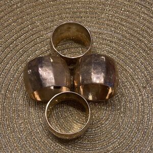 Silver Tone Napkin Rings Set of 4